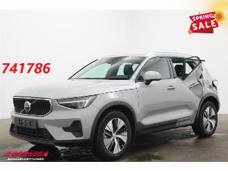uszkodzony samochody osobowe Volvo XC40 2.0 B3 Core LED Leder Apple/Android Camera SHZ LRHZ 9.766 km! 2025/12