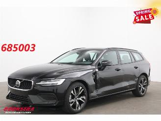 Vaurioauto  passenger cars Volvo V-60 B4 Core LED ACC Leder Apple/Android Camera LRHZ SHZ 2.234 km! 2025/12