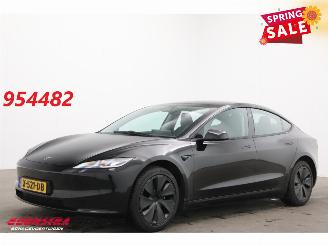 krockskadad bil auto Tesla Model 3 Premium Long Range AWD 78 kWh Pano LED ACC Ventilatie 2023/10