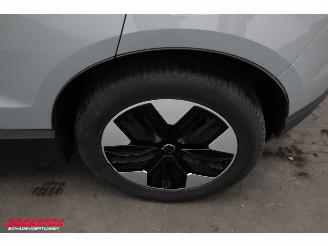 Volvo EX30 Single Motor Extended Range SMER Core 69 kWh LED ACC Apple/Android LRHZ picture 11