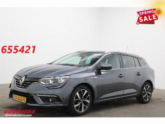 skadebil auto Renault Mégane Estate 1.3 TCe Bose Massage Navi Clima Cruise Camera PDC 2018/7