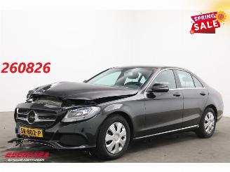damaged passenger cars Mercedes C-klasse 200 CDI 7G-Tronic LED Navi Clima Cruise SHZ PDC AHK 131.972 km! 2017/2
