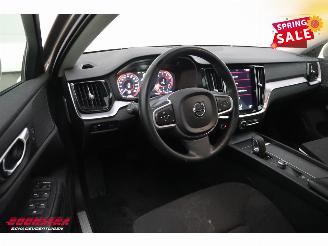 Volvo V-60 2.0 B3 Momentum Advantage LED Navi Apple/Android Cruise Camera picture 17