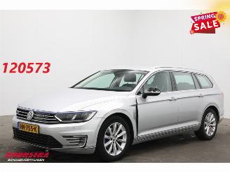 škoda osobní automobily Volkswagen Passat Variant 1.4 TSI GTE Highline LED ACC ErgoComf. Navi Clima Camera SHZ 2015/12