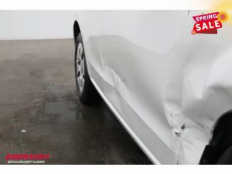 Volkswagen Up! 1.0 BMT move up! 5-DRS Airco Bluetooth picture 11