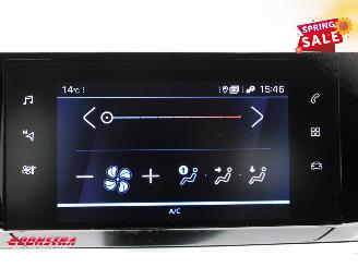 Peugeot 208 1.2 PureTech Active Apple/Android Navi Airco Cruise 37.360 km! picture 23