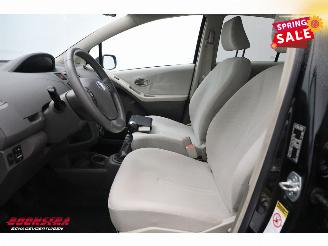 Toyota Yaris 1.3 VVTi Executive 5-DRS Clima PDC AHK 178.940 km! picture 8