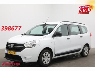 voitures voitures particulières Dacia Lodgy 1.3 TCe Essential 5p. Airco Cruise Camera PDC AHK 97.991 km! 2021/5