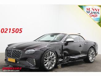 krockskadad bil auto Bentley Continental GTC 4.0 V8 Hybrid Mulliner Ceramic HUD ACC Memory 360° 4.606 km 2025/3