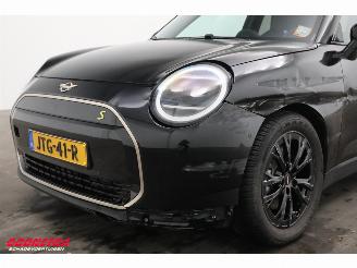Mini Cooper SE SE Favoured M 54.2 kWh Pano LED ACC Leder Camera SHZ picture 9