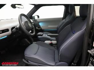 Mini Cooper SE Favoured M 54.2 kWh Pano LED ACC Leder Camera SHZ 2.035 km! picture 17