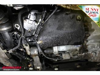 BMW 2-serie Active Tourer 218i Aut. Pano Leder Navi Clima Cruise Camera SHZ PDC picture 12