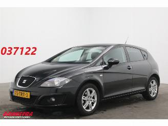 ojeté vozy osobní automobily Seat Leon 1.6 TDI Ecomotive COPA Leder Navi Clima Cruise SHZ PDC AHK 2012/3
