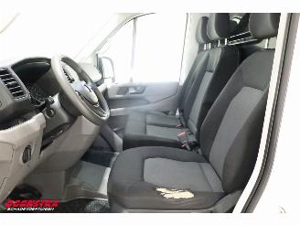 Volkswagen Crafter 2.0 TDI DSG L3H3 Navi Bluetooth Airco Cruise PDC picture 12