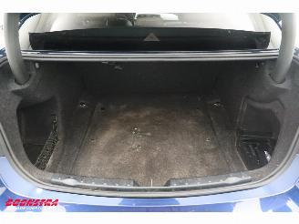 BMW 3-serie 318i Leder LED Navi Clima Cruise SHZ PDC picture 20