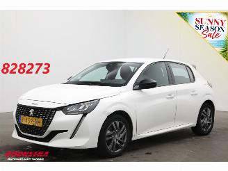 Schadeauto Peugeot 208 1.2 PureTech Aut. Active Pack Apple/Android Navi Airco Cruise PDC 2022/5