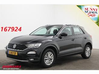 Schadeauto Volkswagen T-Roc 1.0 TSI Style Business ACC Apple/Android Navi PDC 2021/8