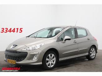 Voiture accidenté Peugeot 308 1.6 VTi Sublime Aut. Clima Cruise PDC AHK 112.987 km! 2011/1
