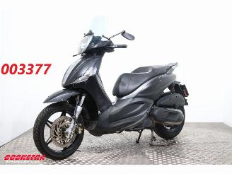 krockskadad bil motor Piaggio 1290 Super Adventure S 350 Beverly Sport ABS 2017/3