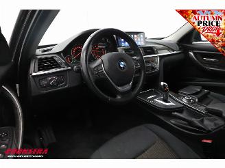 BMW 3-serie Touring 320i Aut. Luxury Xenon Camera SHZ Navi Clima Cruise Apple Carplay/Android Auto picture 17