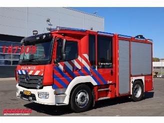 skadebil vrachtwagen Mercedes Atego 1527 Ziegler Komplett Feuerwehr 16.684 km! Euro 6 2018/11