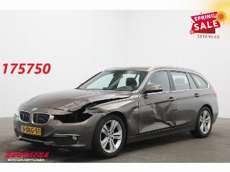krockskadad bil auto BMW 3-serie Touring 320d EDE Luxury Navi Clima Cruise PDC 2013/10