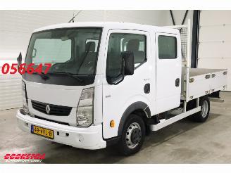 skadebil auto Renault Maxity Pritsche 130.35/5 2.5 L2 DoKa AHK 2008/9