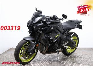 Schade motor Yamaha MT-10 ABS LED SC Project Heizgriffe Cruise 11.706 km! 2018/10
