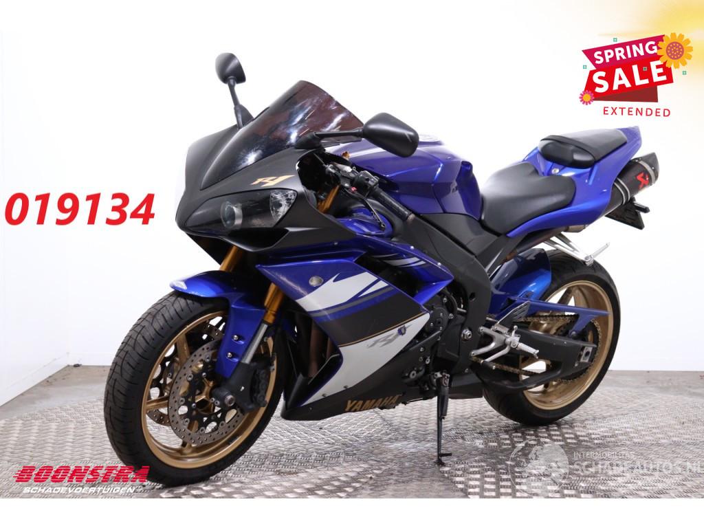 Yamaha YZF-R1 YZF-R1 Akrapovic