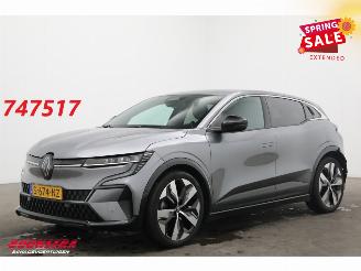 Damaged car Renault Mégane E-Tech EV60 Optimum Charge Techno LED ACC Apple/Android Camera LRHZ 2023/3