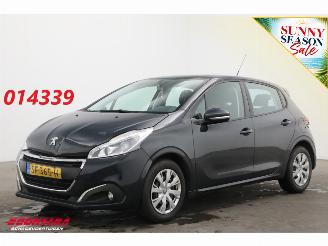 Schadeauto Peugeot 208 1.2 PureTech Blue Lease Navi Airco Cruise 138.531 km! 2018/3