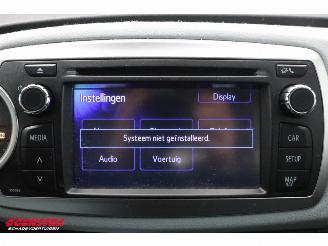 Toyota Yaris 1.5 Full Hybrid Aut. Aspiration Clima Cruise Camera picture 29