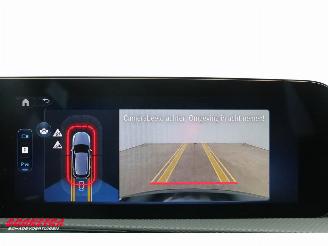 Mercedes A-klasse 250 e AMG Pano LED ACC Apple/Android Camera SHZ 2.435 km! picture 23
