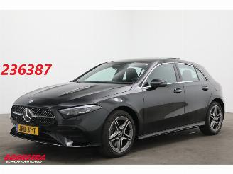 Vrakbiler auto Mercedes A-klasse 250 e AMG Pano LED ACC Apple/Android Camera SHZ 2.435 km! 2025/12