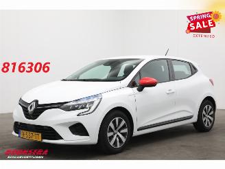 uszkodzony samochody osobowe Renault Clio 1.0 TCe 90 Equilibre Navi Airco Cruise PDC 2022/11