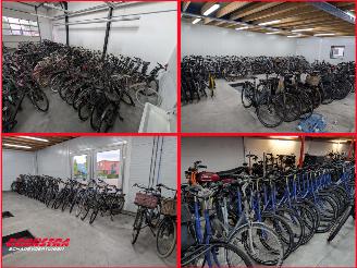 damaged machines Kramer  GROTE PARTIJ FIETSEN (GEBRUIKT) 