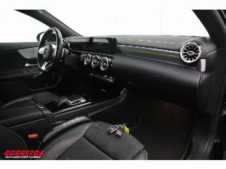 Mercedes A-klasse 180 d Launch Edition 7G-Tronic AMG Pano LED Memory Camera SHZ picture 10