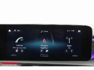 Mercedes A-klasse 180 d Launch Edition 7G-Tronic AMG Pano LED Memory Camera SHZ picture 24