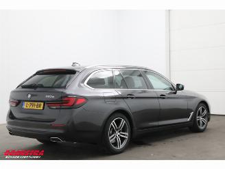 BMW 5-serie Touring 520e High Executive LED Leder Memory Navi Clima Cruise SHZ picture 3