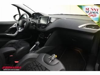 Peugeot 208 1.2 PureTech Aut. Première Pano Navi Clima Cruise Camera 29.828 km! picture 15