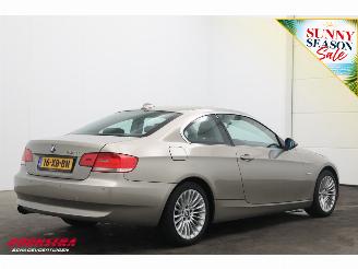 BMW 3-serie Coupe 325i Aut. High Executive Org.NL + NAP Memory Xenon Navi PDC picture 3