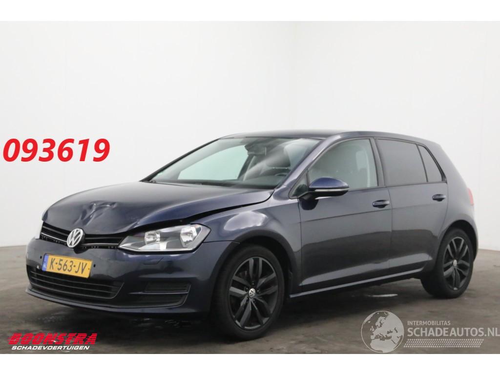 Volkswagen Golf 1.2 TSI Trendline Clima SHZ PDC