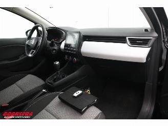 Renault Clio 1.0 TCe 90 Evolution Apple/Android Navi Airco Cruise picture 6
