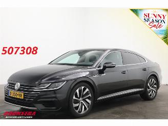 skadebil auto Volkswagen Arteon 2.0 TSI 280 PK 4Motion R-Line LED ACC ErgoComf. SHZ Camera 2017/10