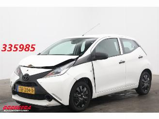 Unfallwagen Toyota Aygo 1.0 VVT-i x-fun Bluetooth Airco Cruise 2018/6