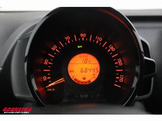 Toyota Aygo 1.0 VVT-i x-fun Bluetooth Airco Cruise picture 20