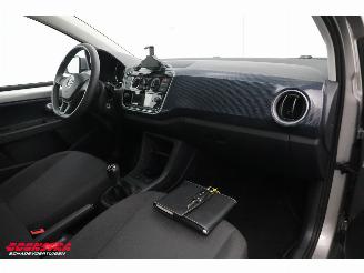 Volkswagen Up! 1.0 BMT move up! Airco Bluetooth 94.213 km! picture 15
