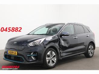 Voiture accidenté Kia e-Niro DynamicLine 64 kWh LED ACC Navi Clima Camera LRHZ SHZ 2020/10