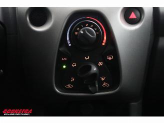 Peugeot 108 1.0 e-VTi Active Airco picture 15