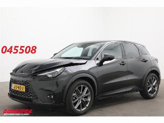 škoda osobní automobily Lexus LBX Relax 2WD ACC HUD LRHZ 360° Leder Navi 4781km!! 2025/10